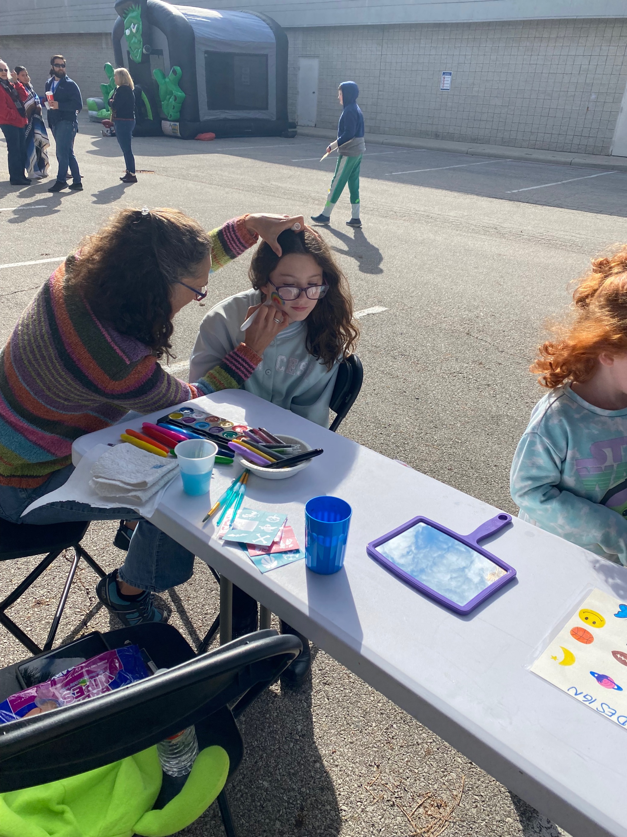 Face painting station